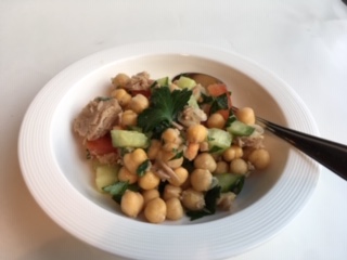 Mediterranean Tuna Salad No Mayo